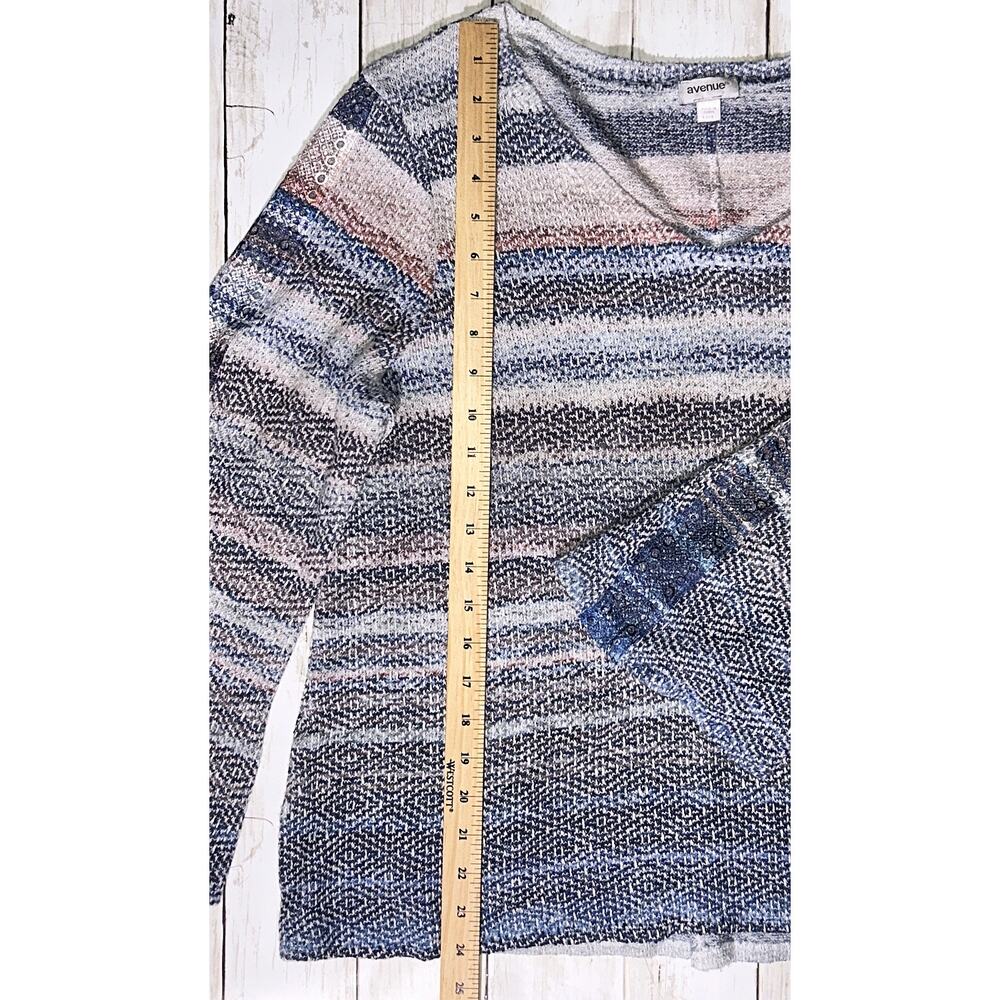 Avenue Striped Knit V-Neck Flared Sleeve Sweater 14/16 - Picture 3 of 9